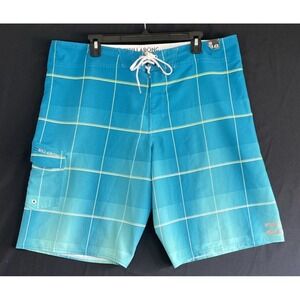 Billabong Platinum X Surf Board Shorts Blue/Green Fade 38 NWT Swim Trunks